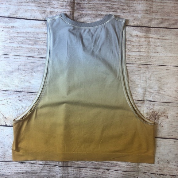 Athleta Mineral Wash Crop Tank - Picture 4 of 4